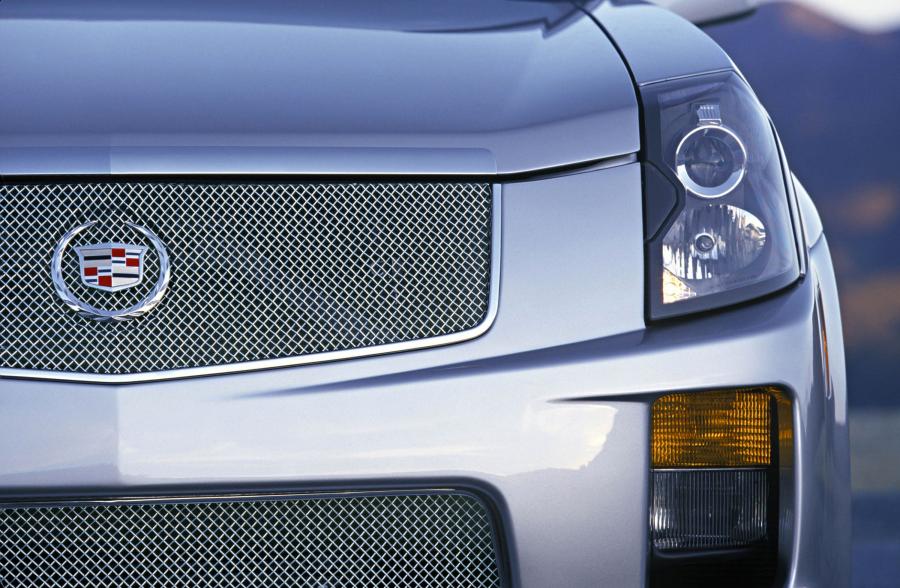  Cadillac CTS-V 2004 года  (фото 25 из 104)